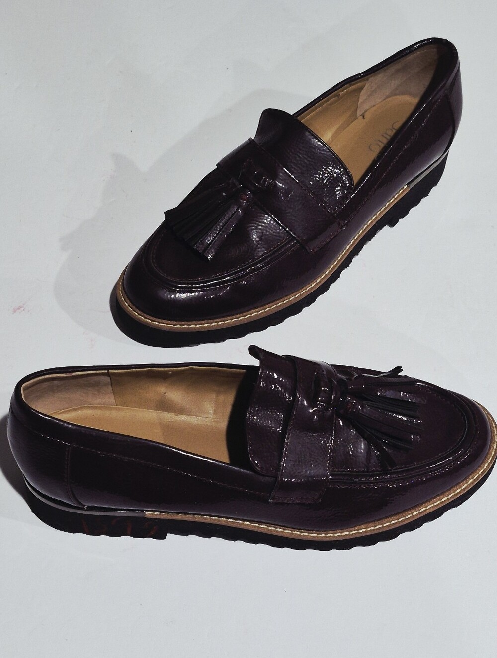 Franco Sarto Women's Tassel Loafers in Dark Burgundy Size 7.5M
